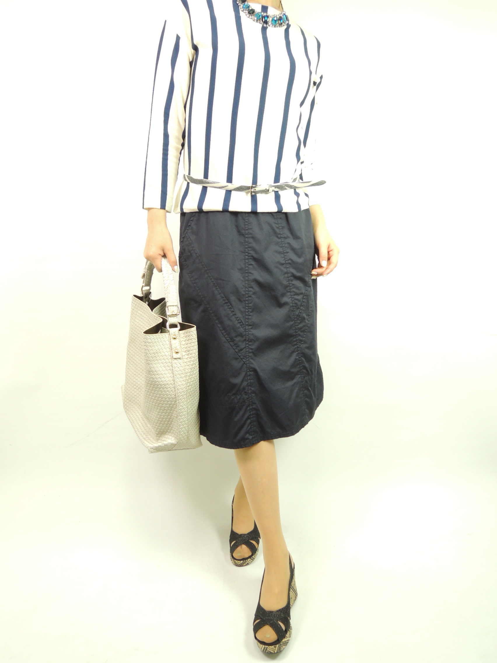 �R�[�f�B�l�[�g��4111