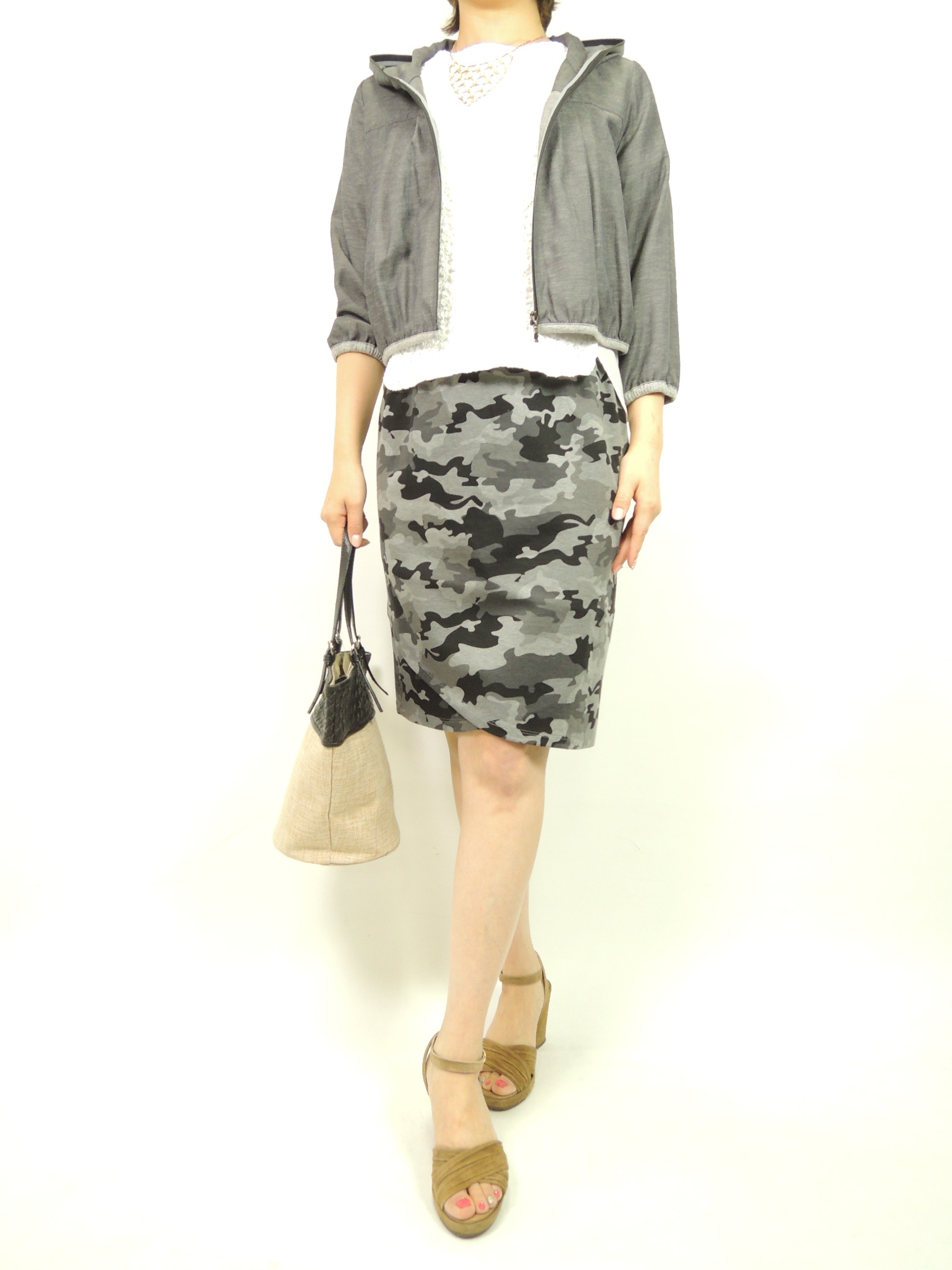 �R�[�f�B�l�[�g��4137