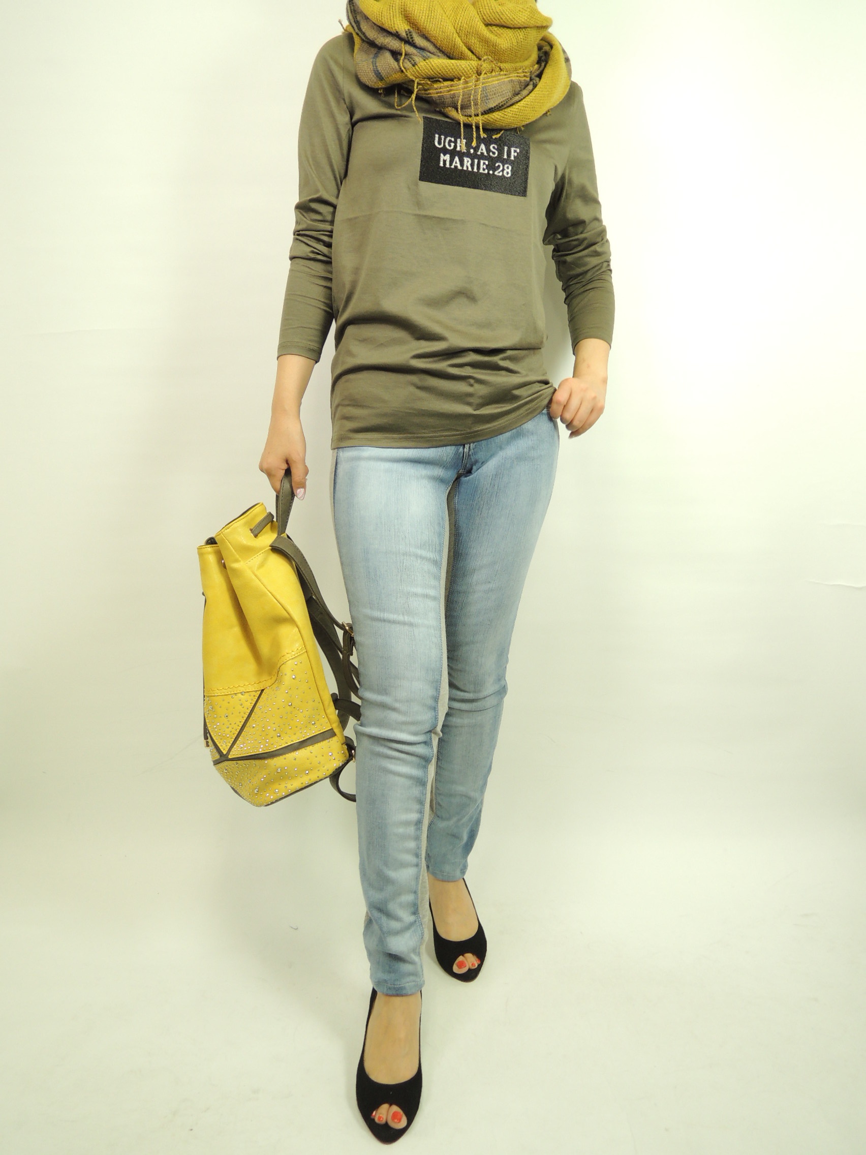 �R�[�f�B�l�[�g��4216