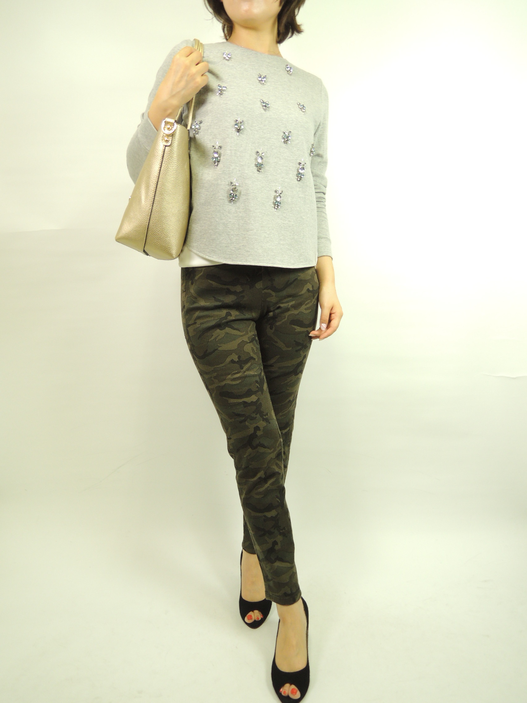 �R�[�f�B�l�[�g��4220