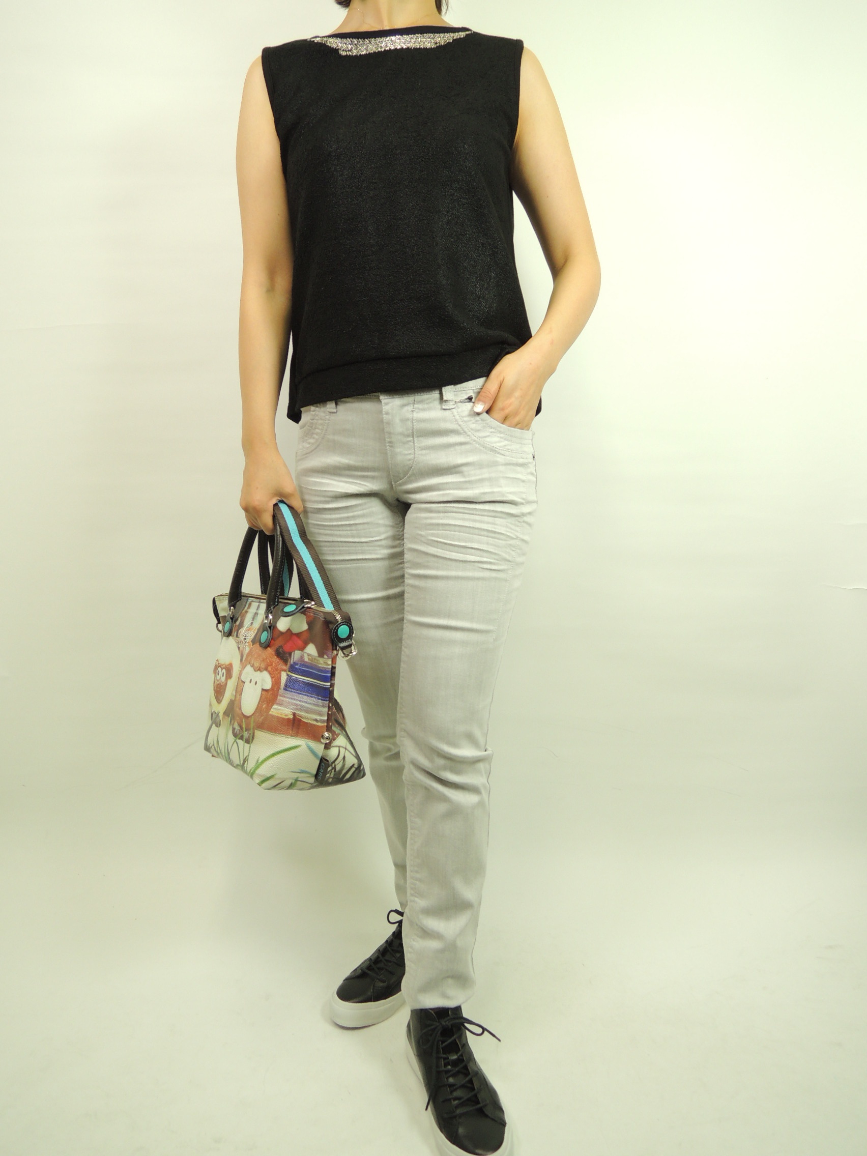 �R�[�f�B�l�[�g��4236