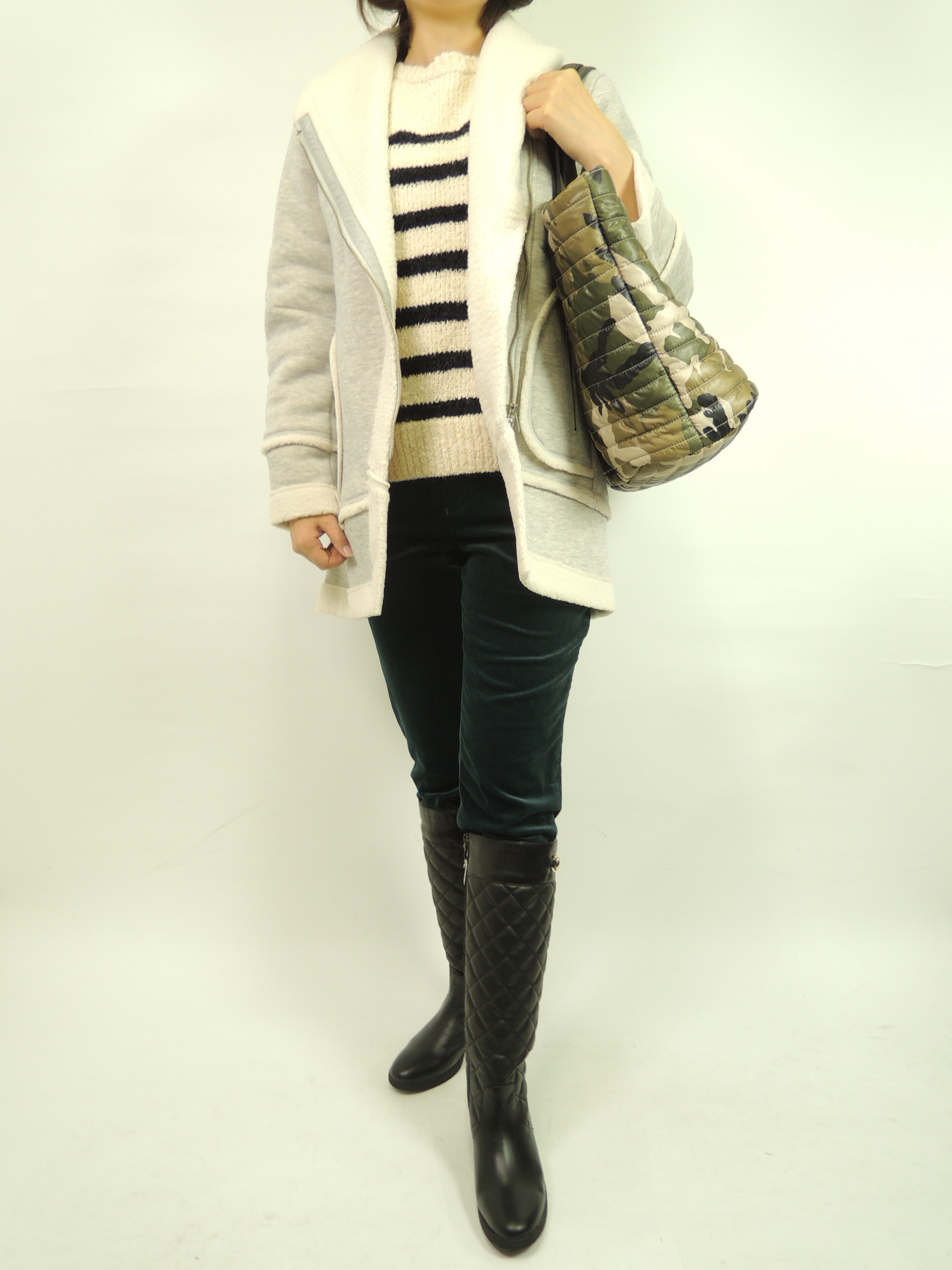 �R�[�f�B�l�[�g��4300