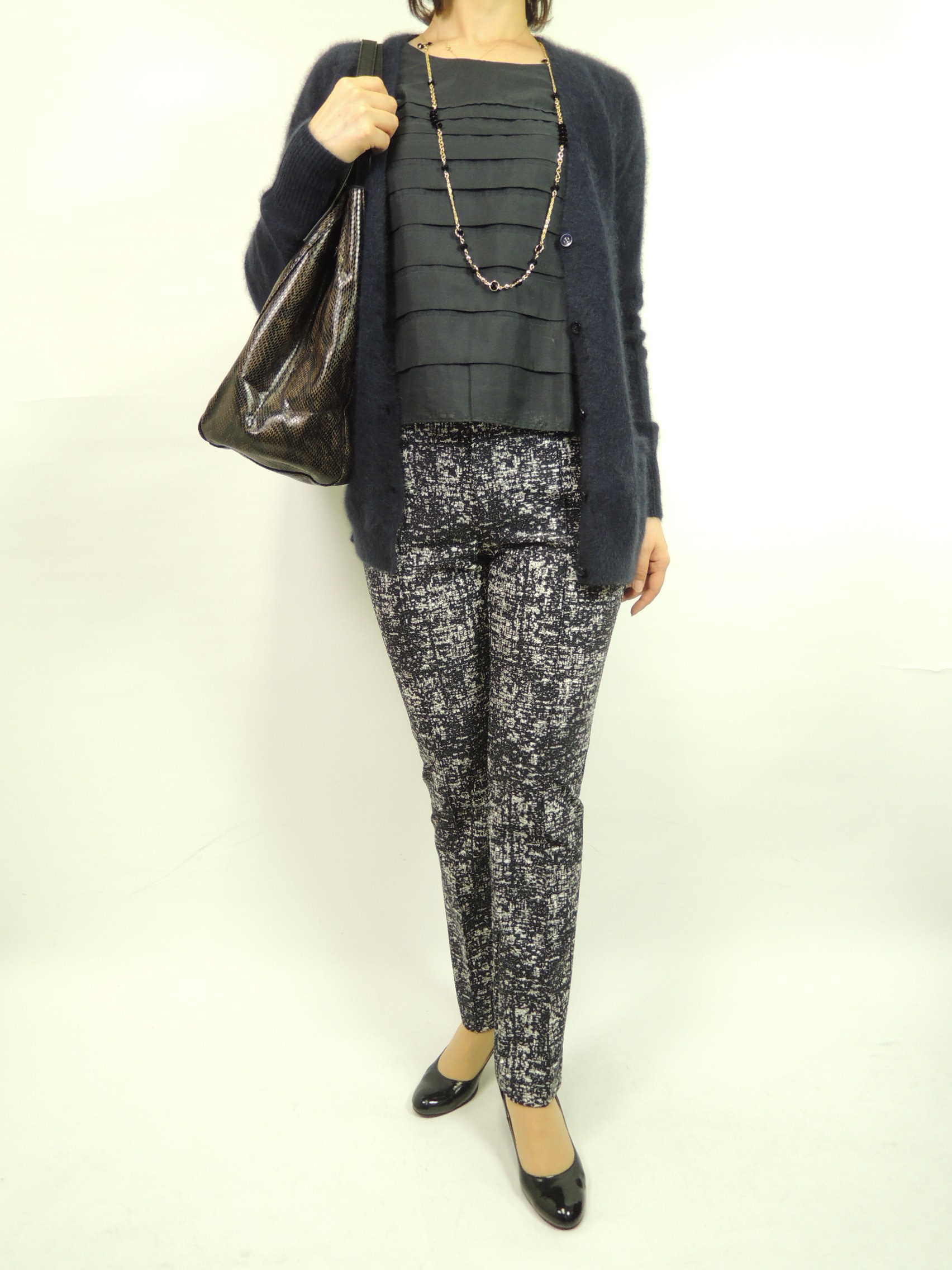 �R�[�f�B�l�[�g��4303