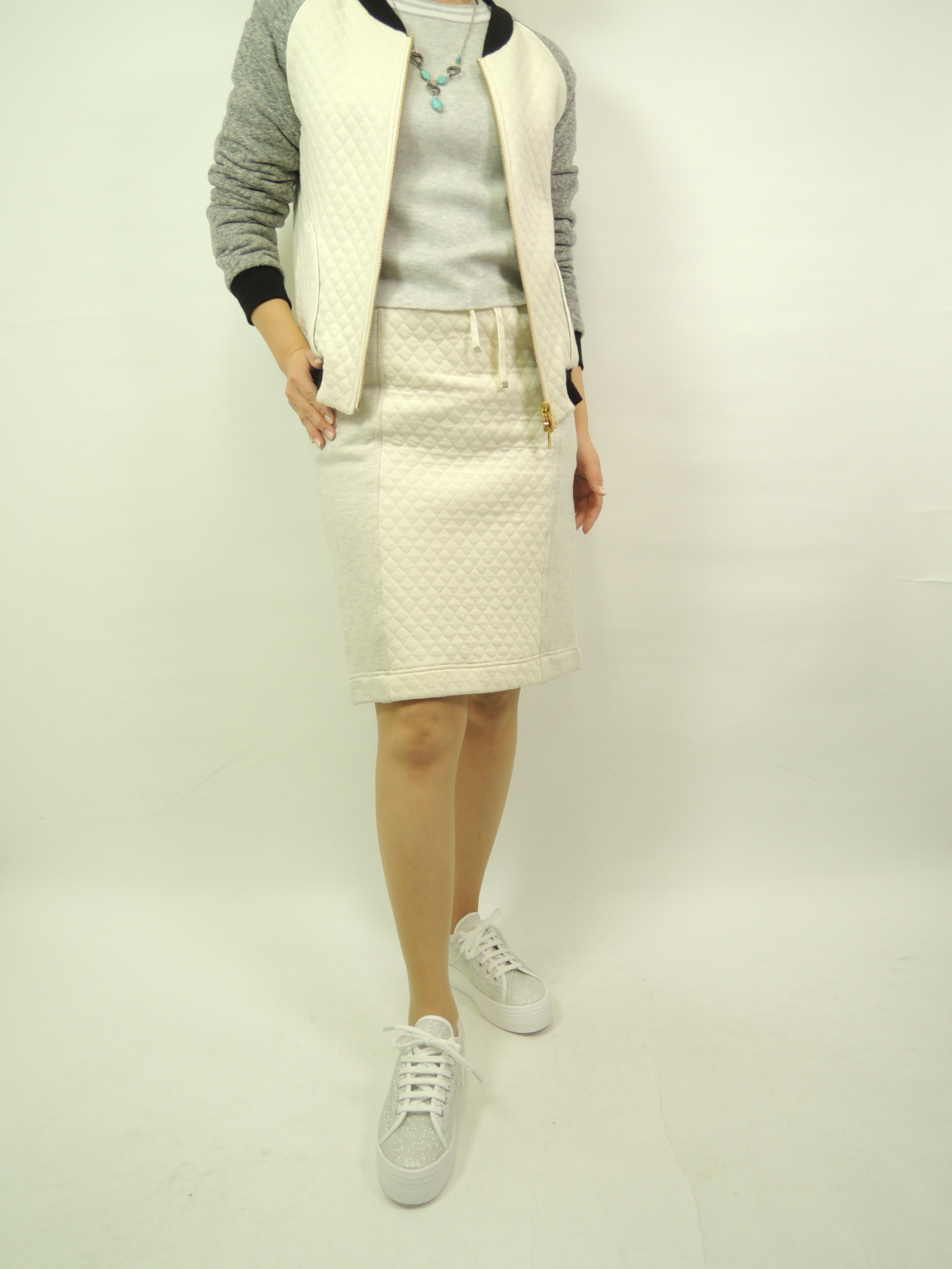 �R�[�f�B�l�[�g��4440