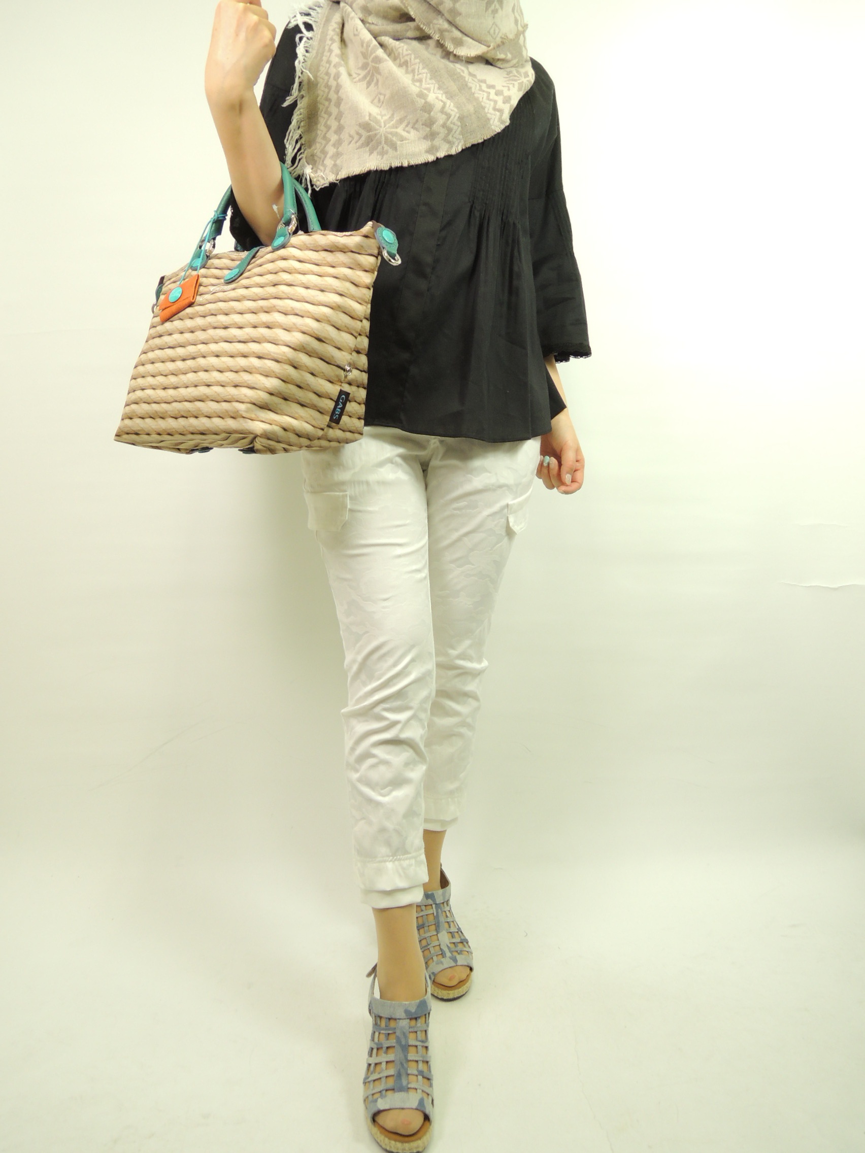 �R�[�f�B�l�[�g��4484