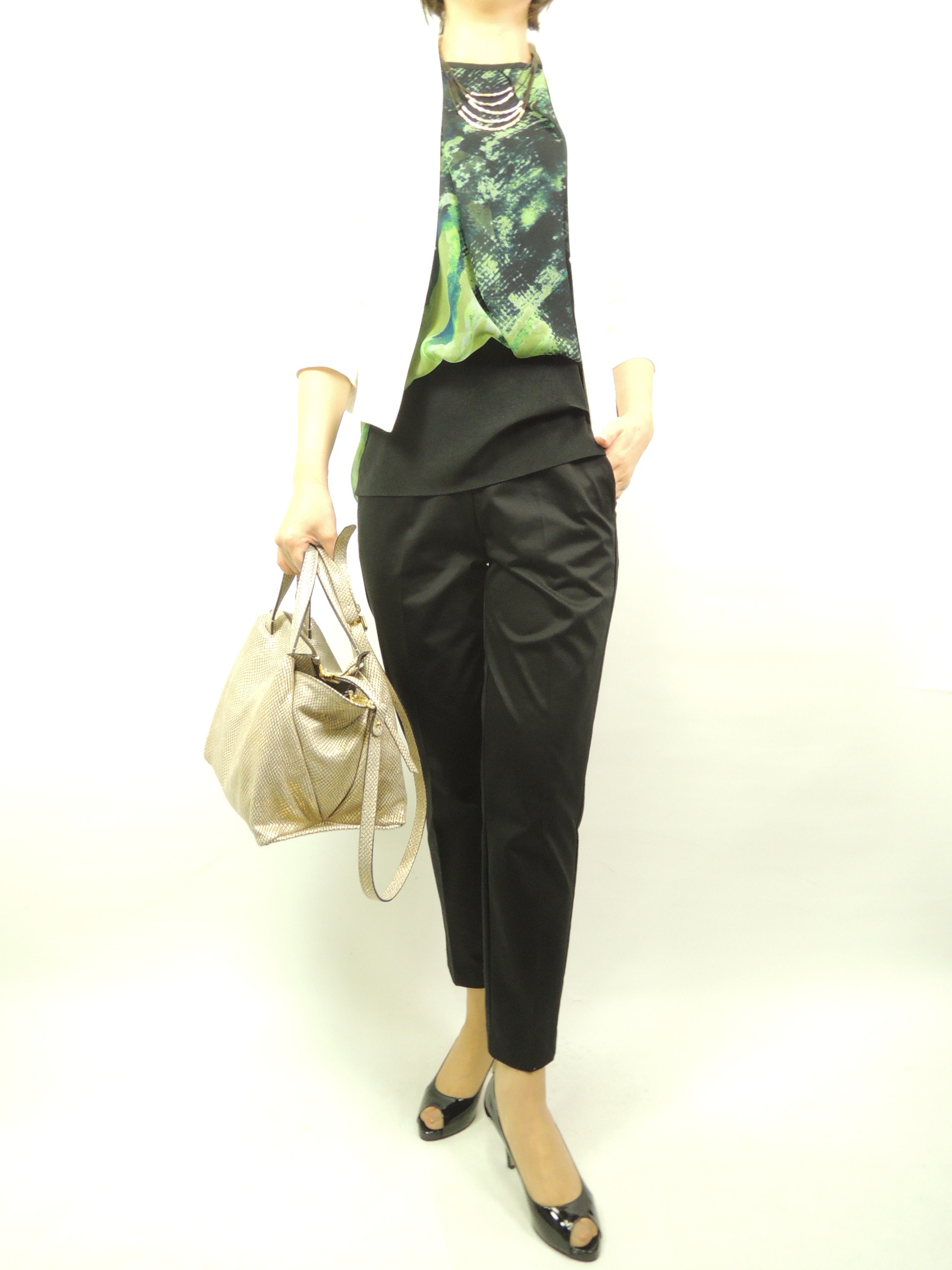 �R�[�f�B�l�[�g��4503