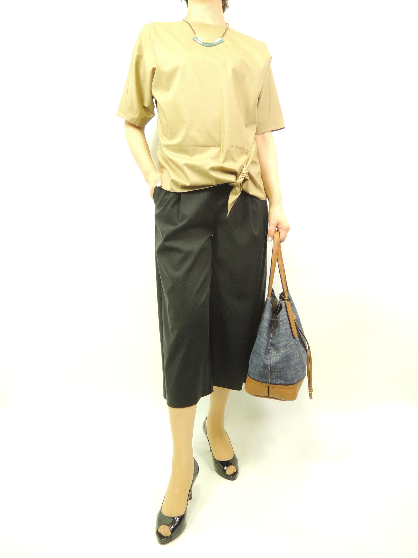 �R�[�f�B�l�[�g��4623