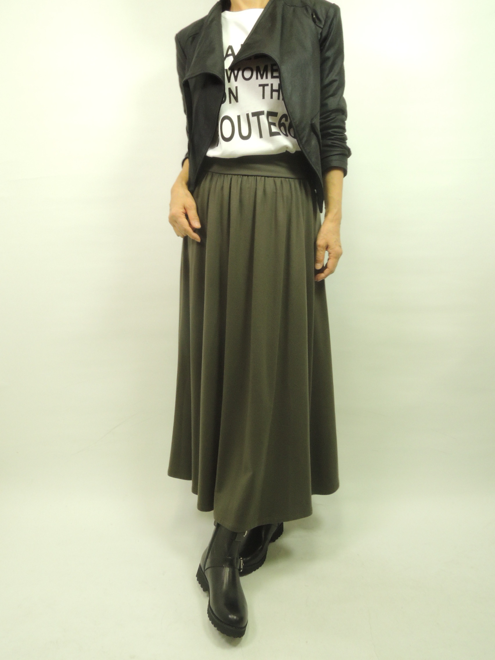 �R�[�f�B�l�[�g��4663