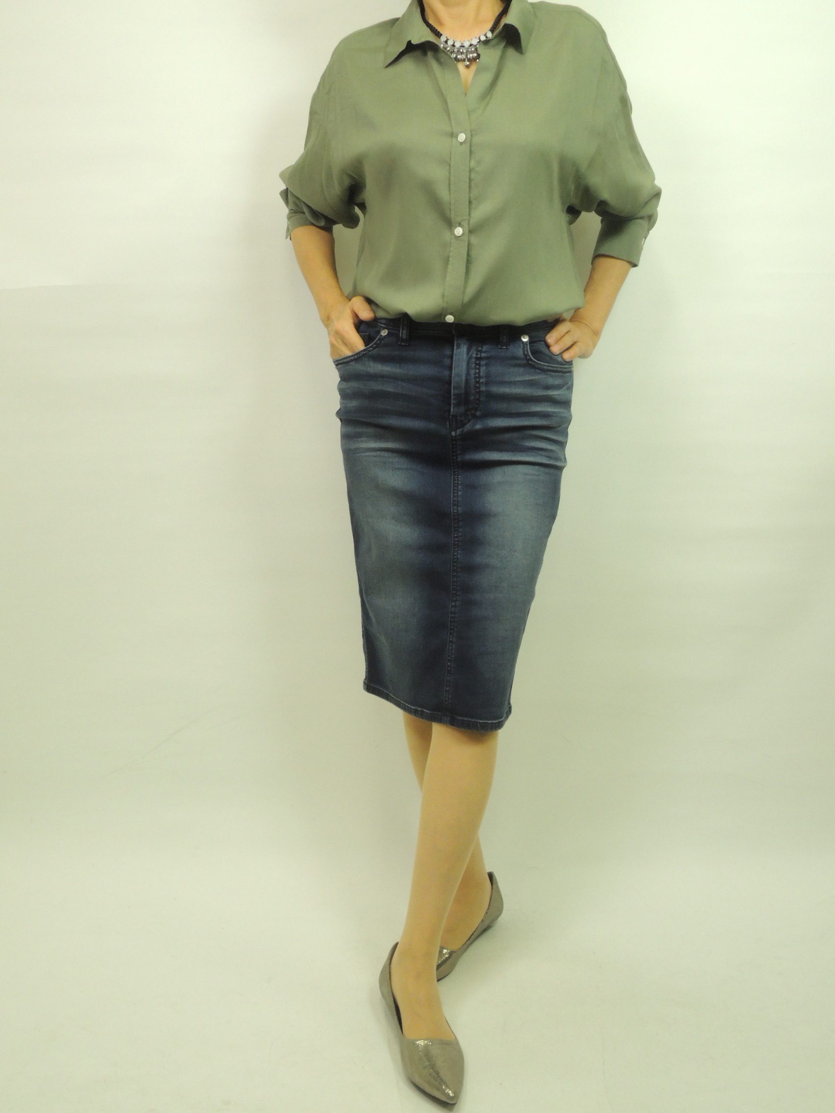 �R�[�f�B�l�[�g��4676