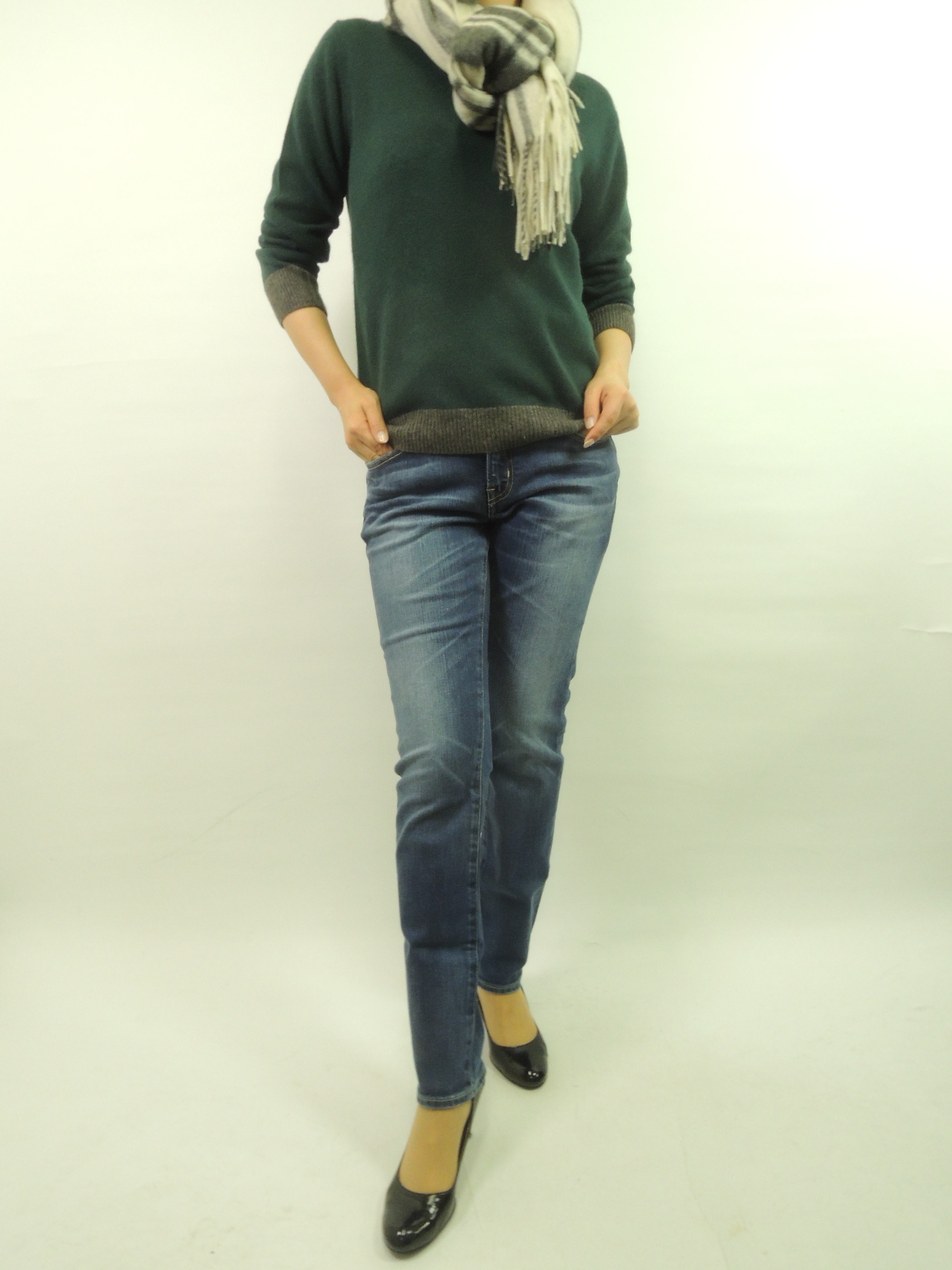 �R�[�f�B�l�[�g��4697