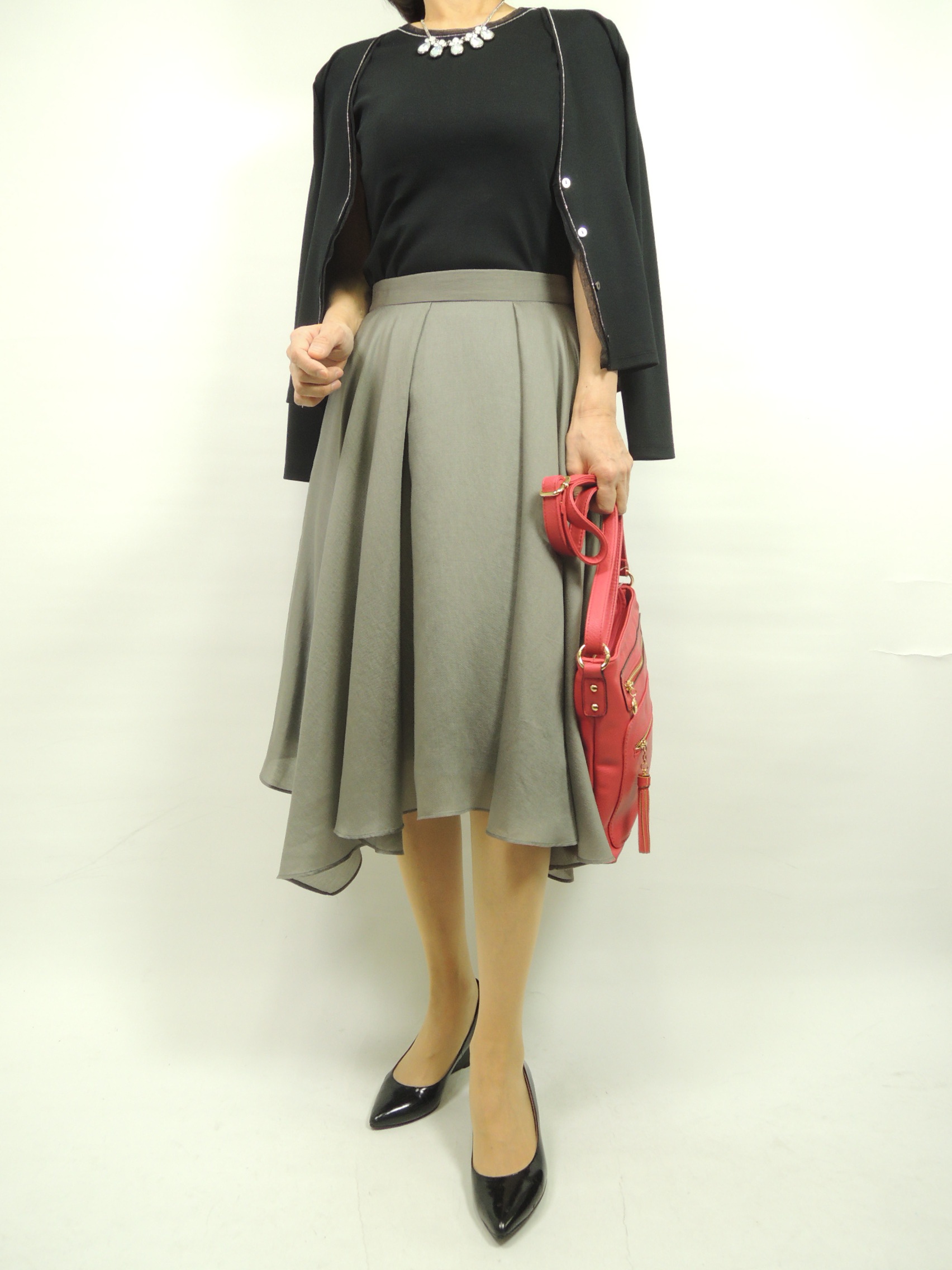 �R�[�f�B�l�[�g��4934