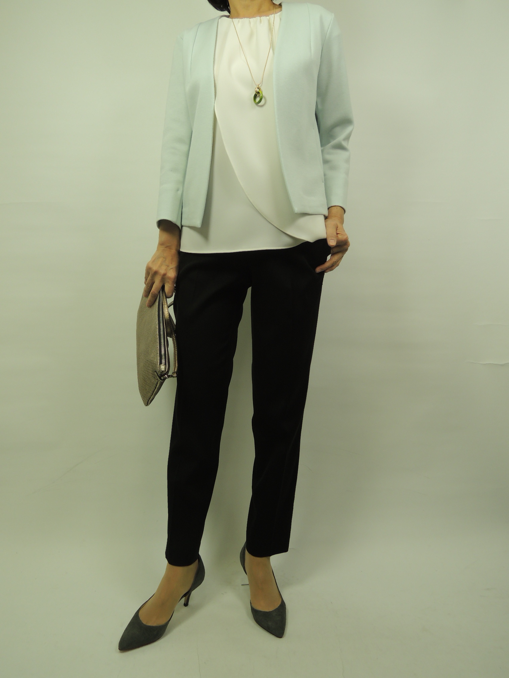 �R�[�f�B�l�[�g��4943