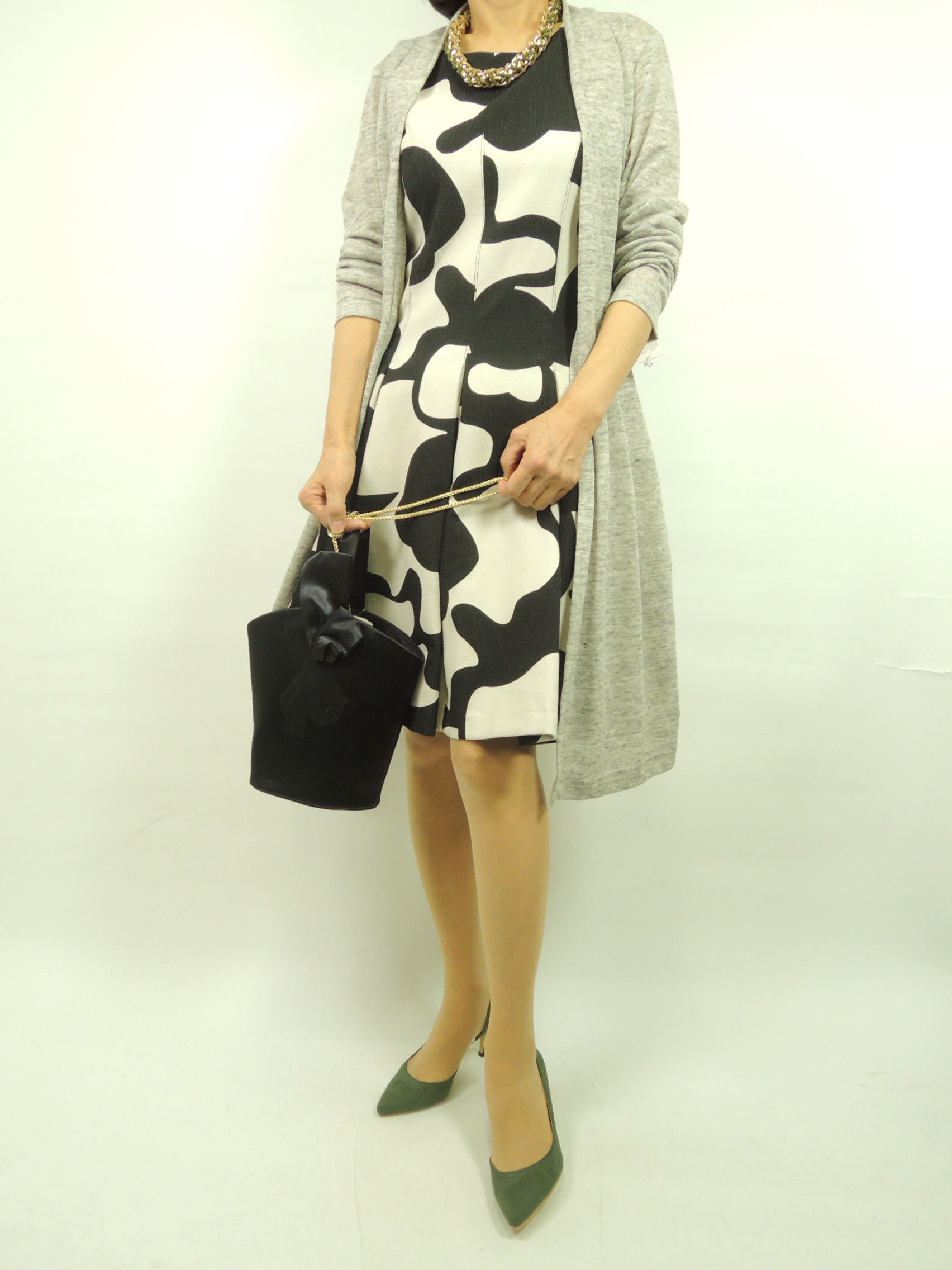 �R�[�f�B�l�[�g��4979