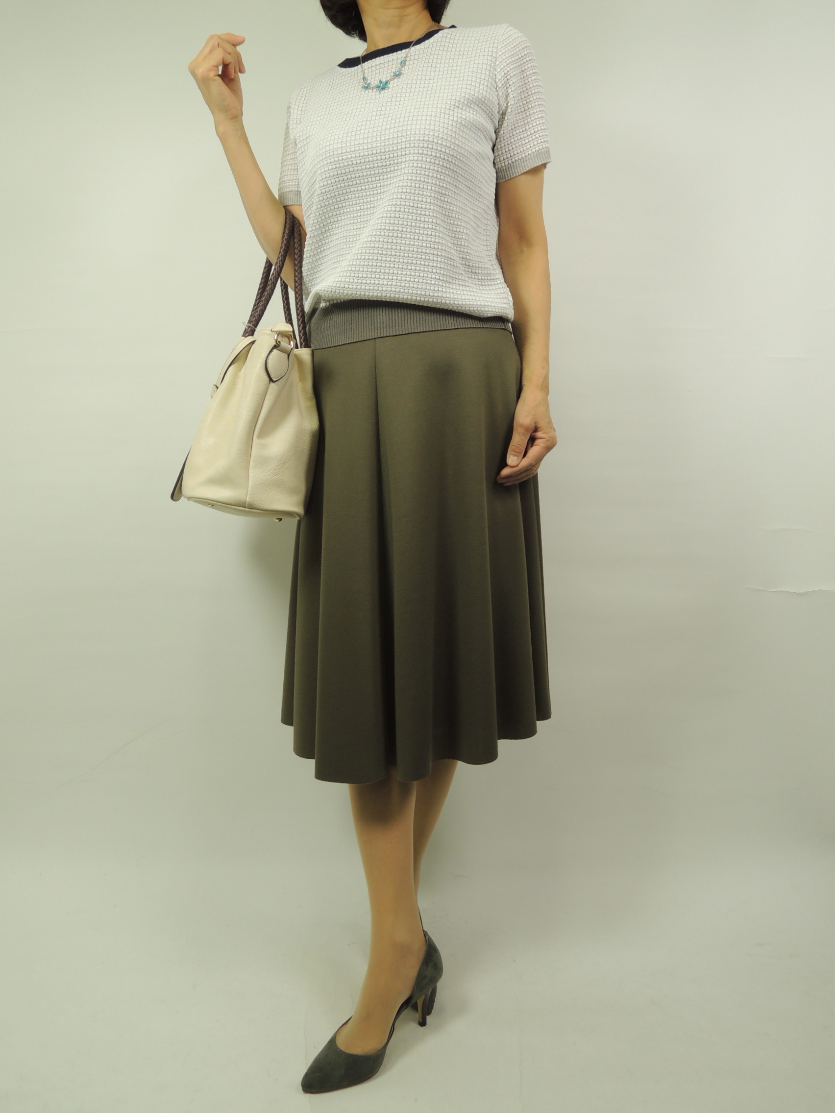 �R�[�f�B�l�[�g��4982