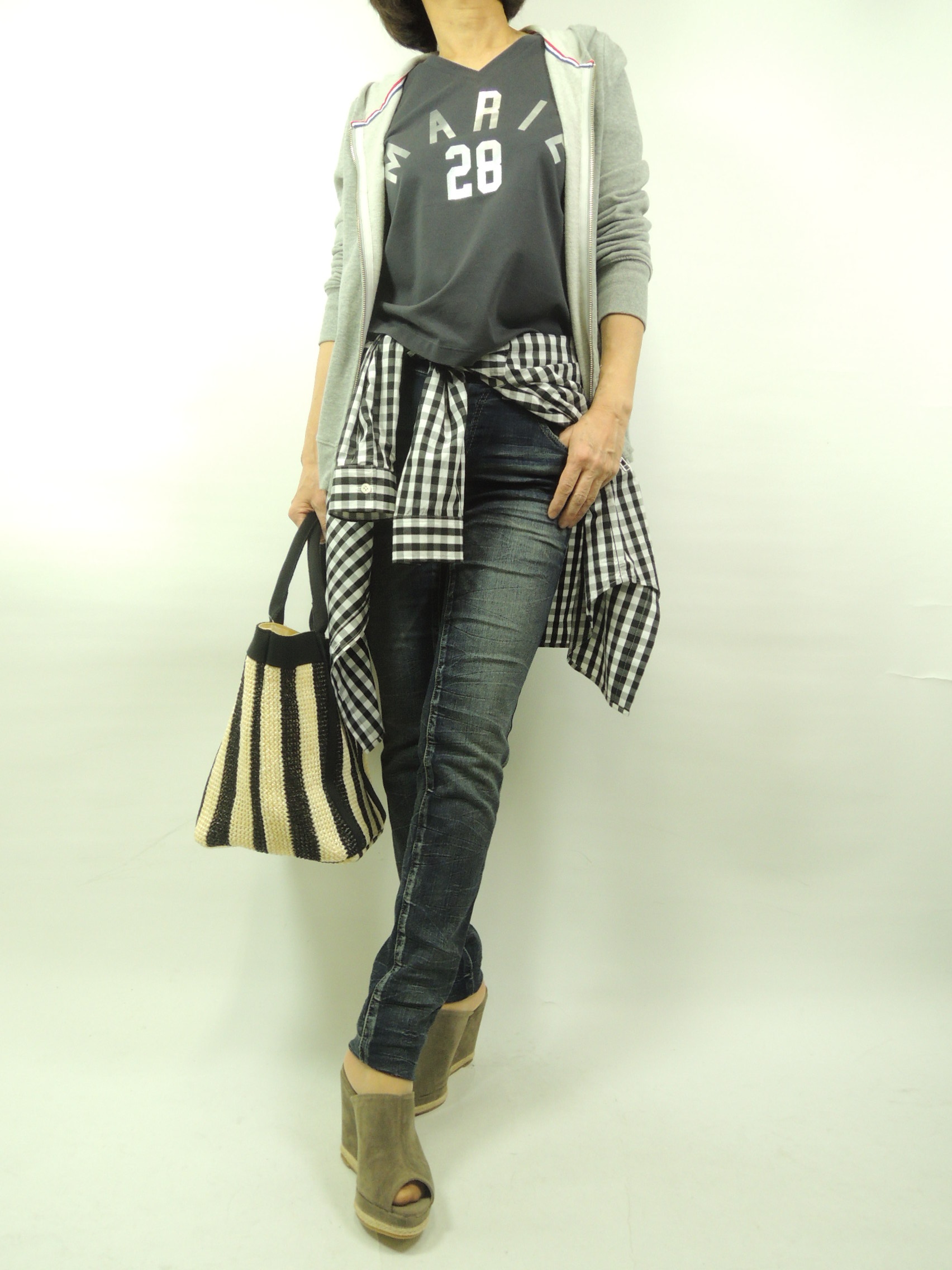 �R�[�f�B�l�[�g��4989