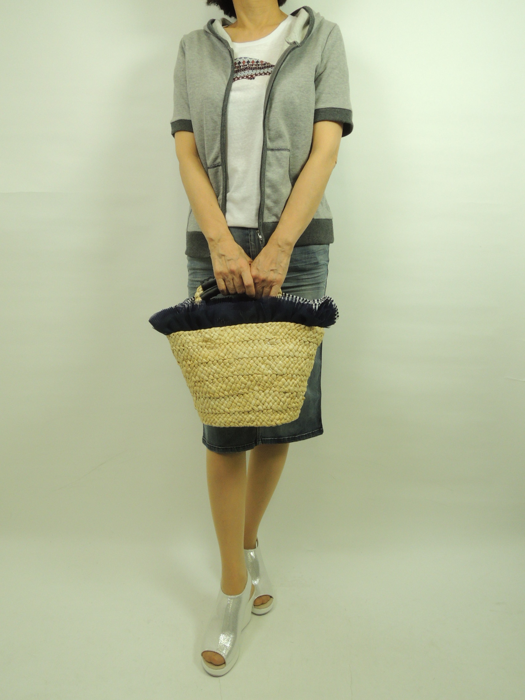 �R�[�f�B�l�[�g��5049