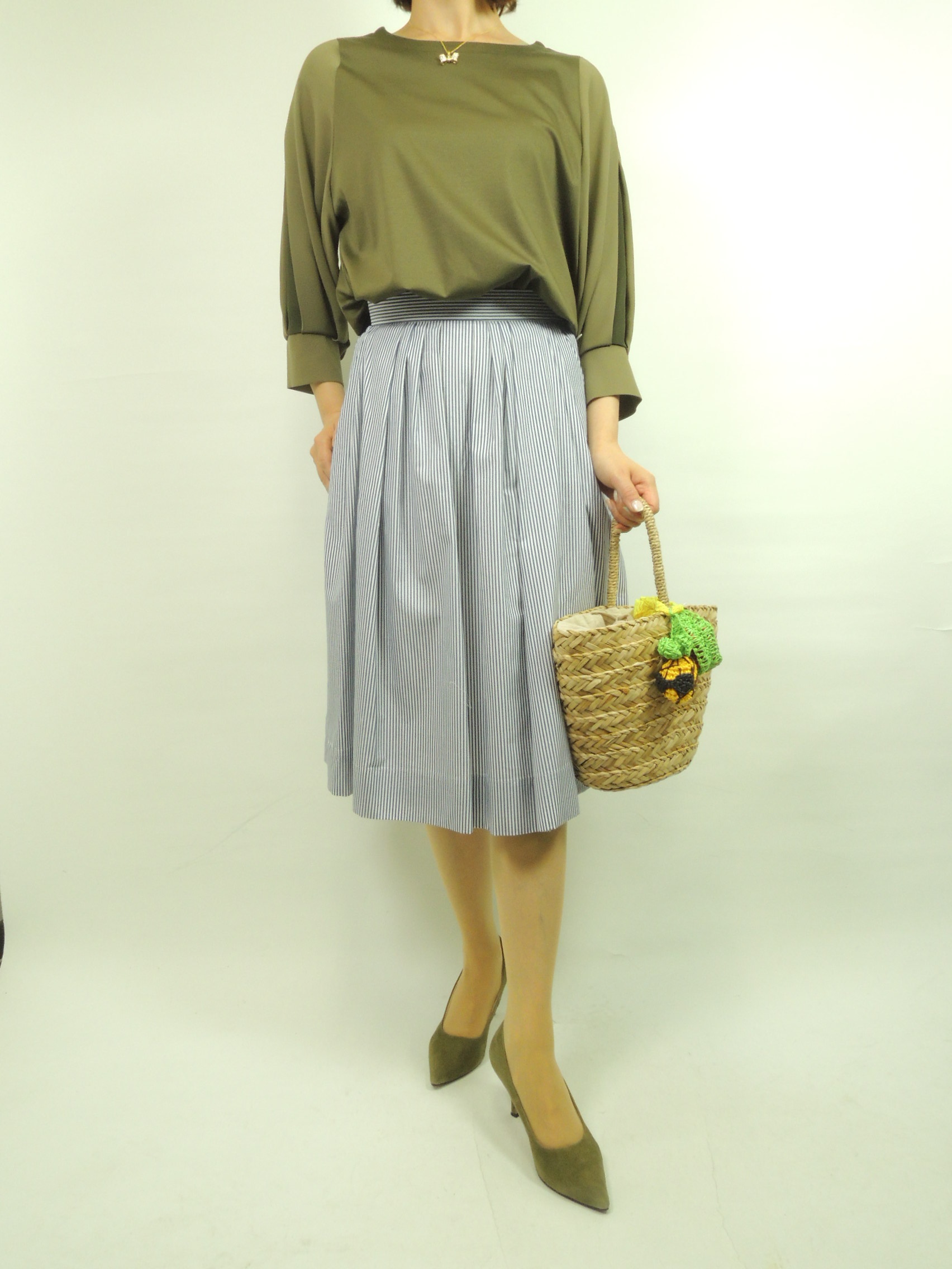 �R�[�f�B�l�[�g��5051