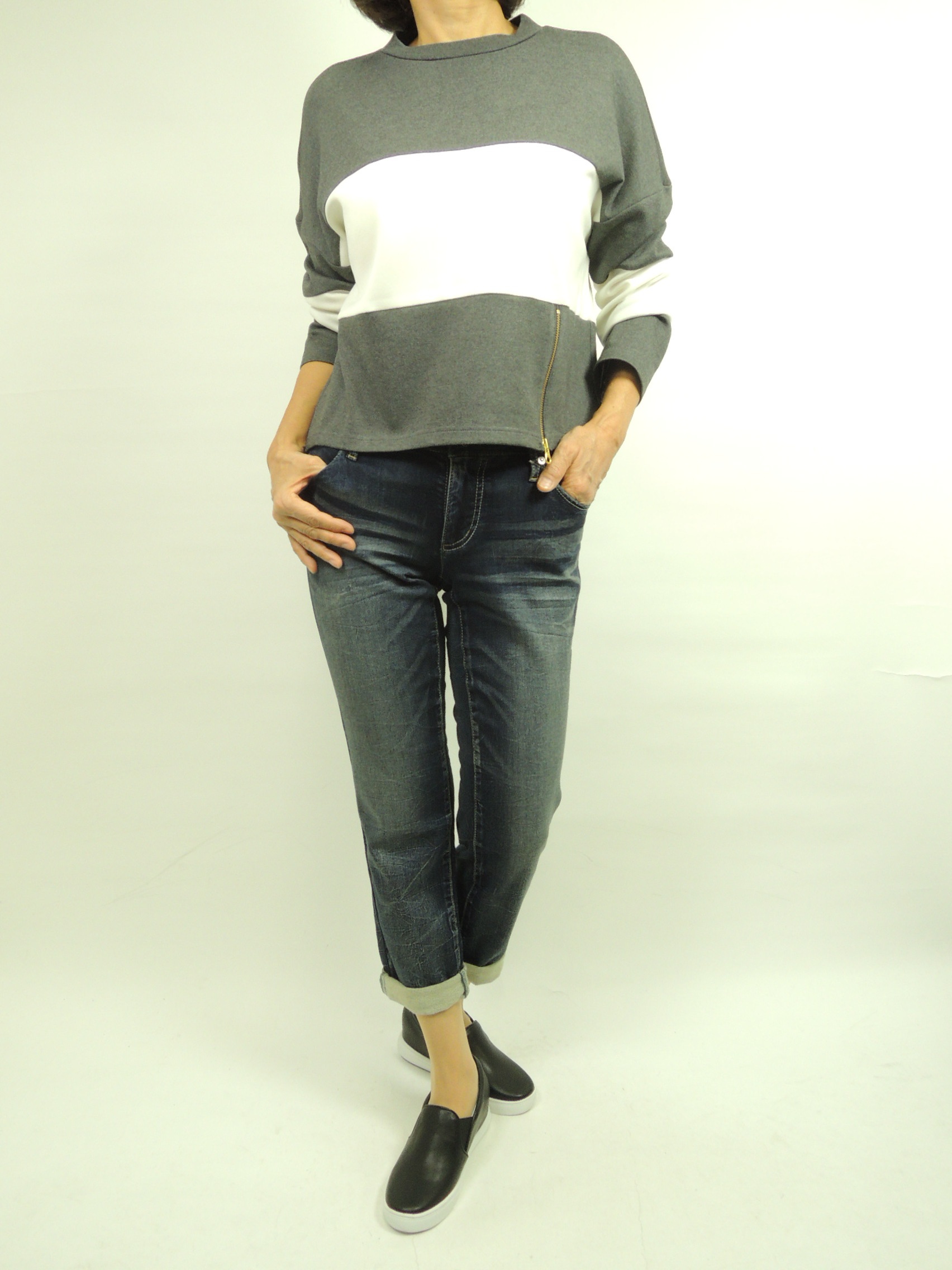 �R�[�f�B�l�[�g��5077