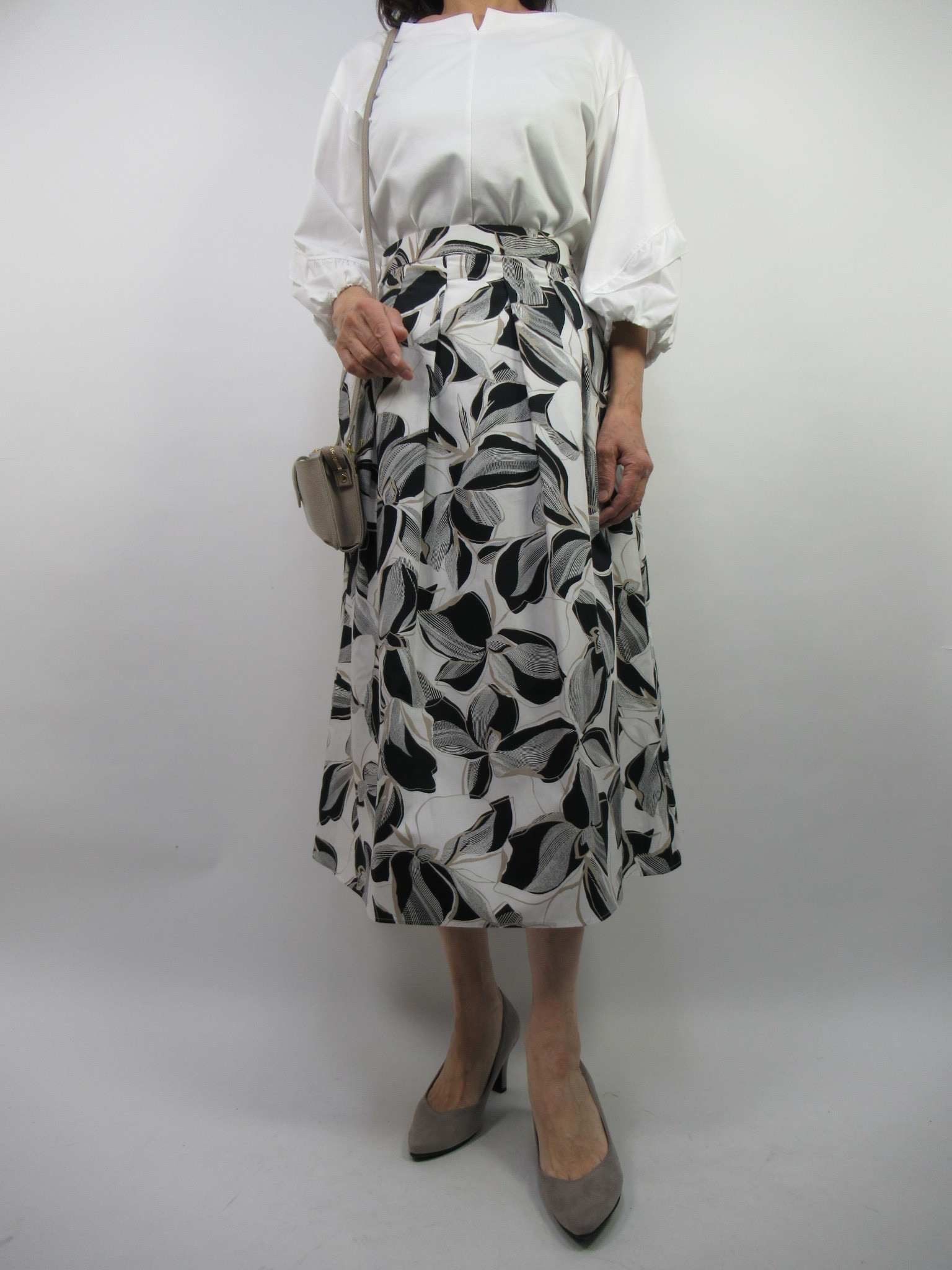 �R�[�f�B�l�[�g10561