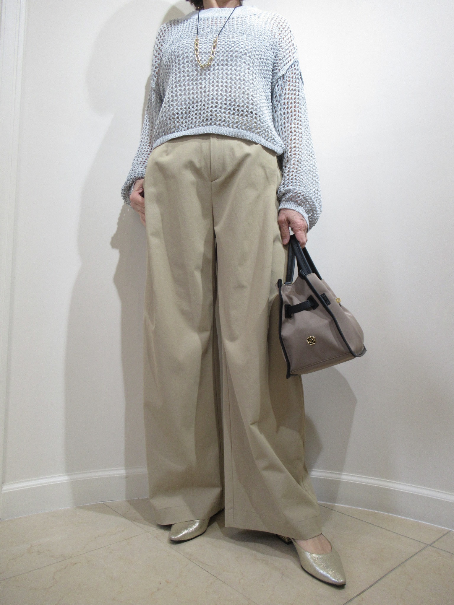 �X�^�C���b�V���E���_��