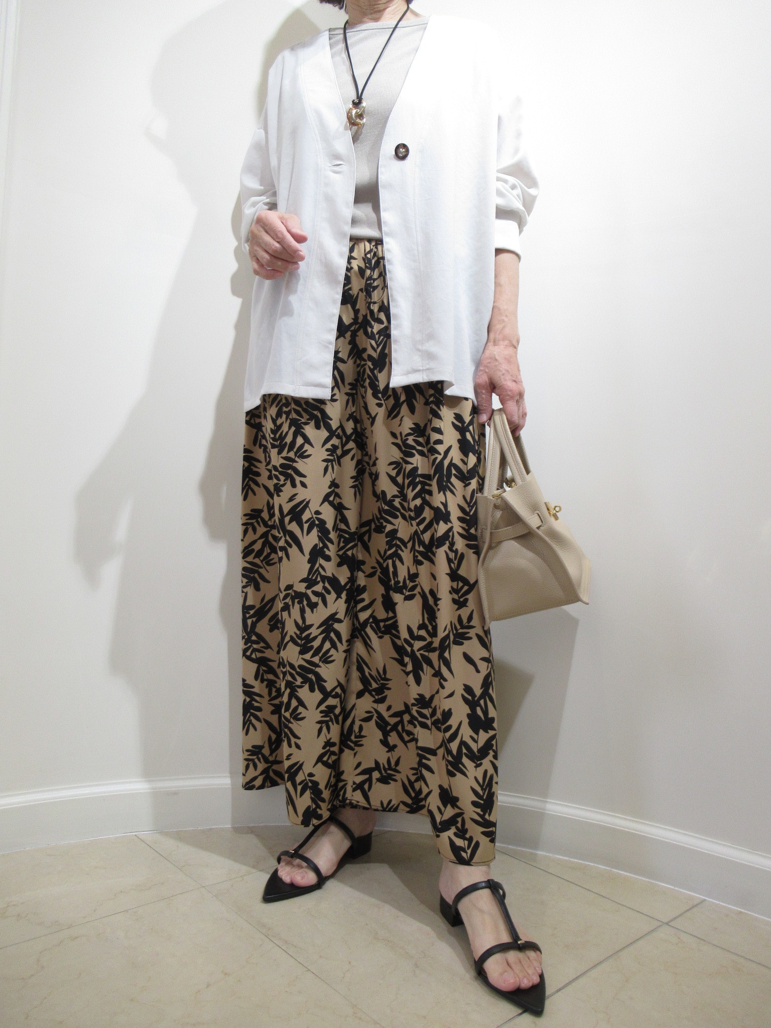 �X�^�C���b�V���E���_��