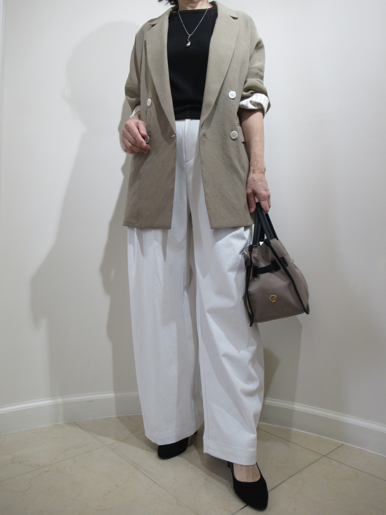 �X�^�C���b�V���E���_��