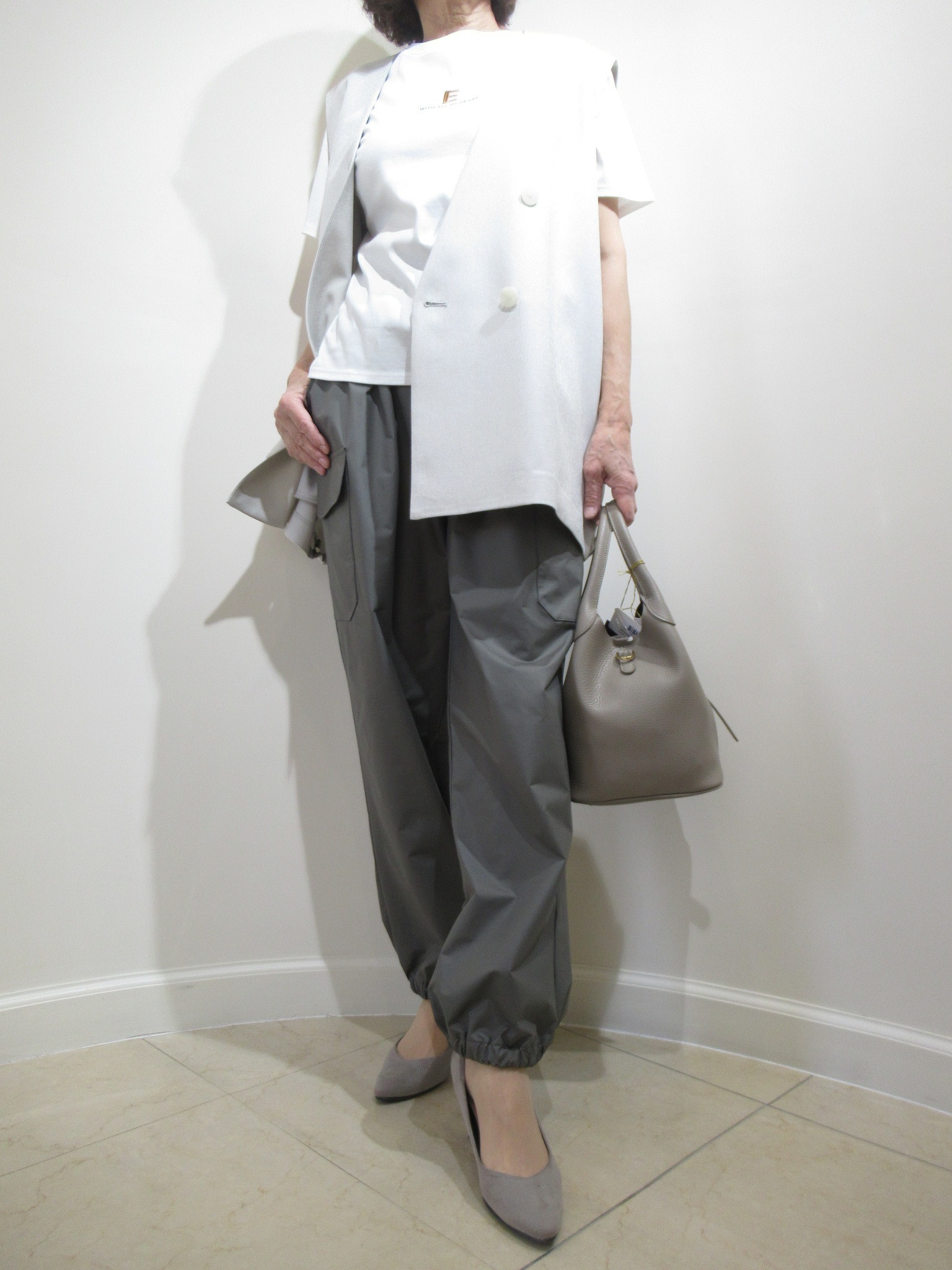 �X�^�C���b�V���E���_��